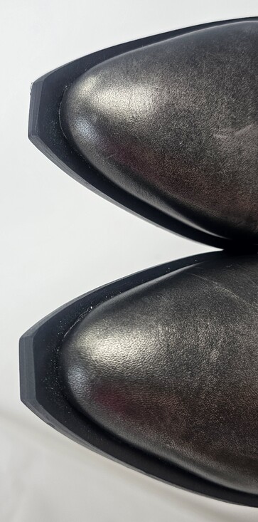 Fly London Ivon Smoke Leather Ankle Snip Boots Sz EU38 US7-7.5 Silver Metallic - Picture 2 of 14